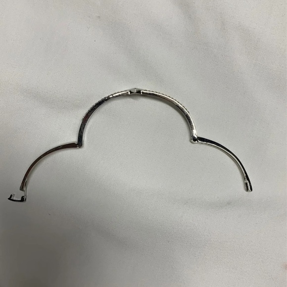 V bangle - Picture 2 of 4